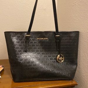 Black Michael Kors bag